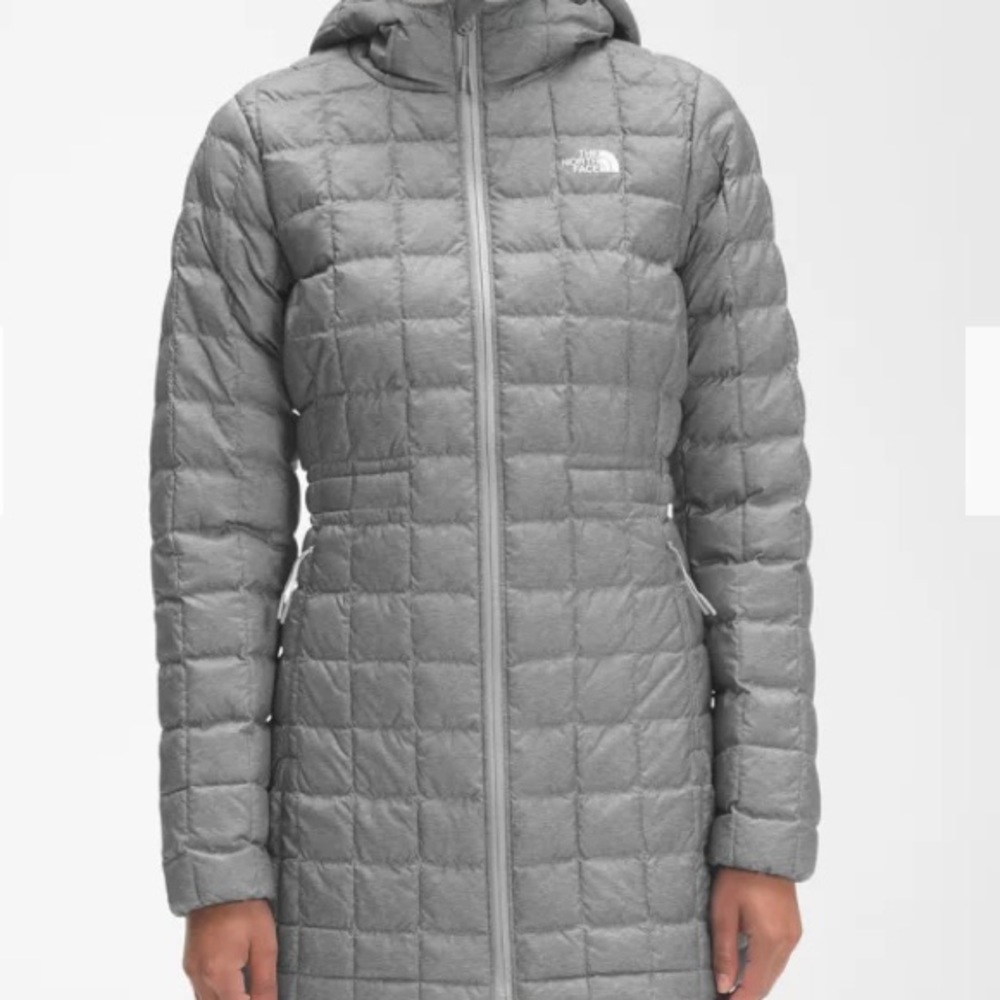 NWT The North Face Printed ThermoBall™ Eco Parka!